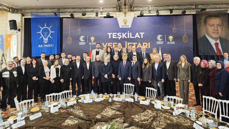 AK Parti Balıkesir İl Başkanlığı tarafından düzenlenen geleneksel “Vefa İftarı”,