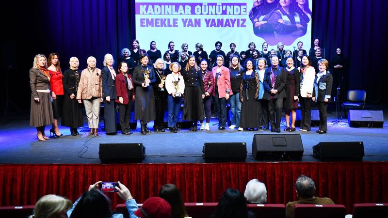 Balıkesir Büyükşehir Belediyesi’nin 8 Mart Dünya Emekçi Kadınlar Günü kapsamında