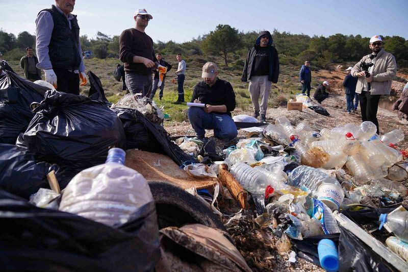 Ayvalık’ta, Avrupa Çevre Ajansı girişimiyle yürütülen Avrupa Çevre Ajansı Deniz