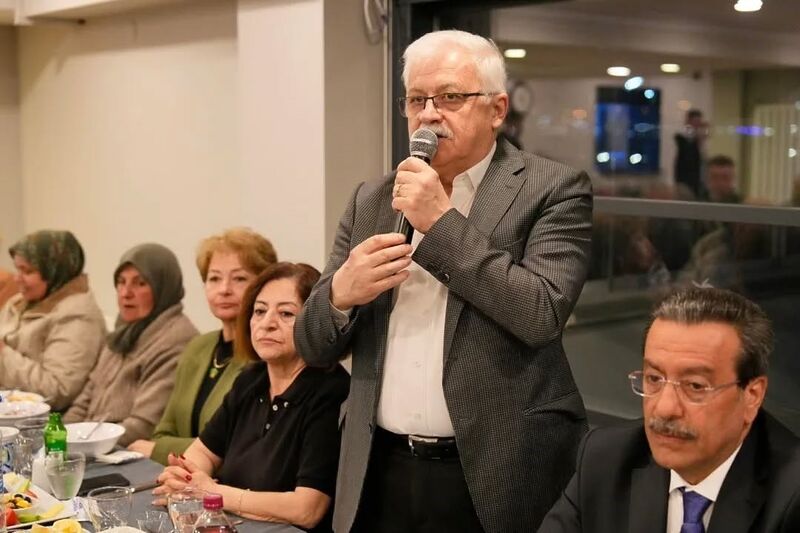 Burhaniye ilçesinde, Şehit aileleri ile gaziler belediyenin düzenlediği iftar da