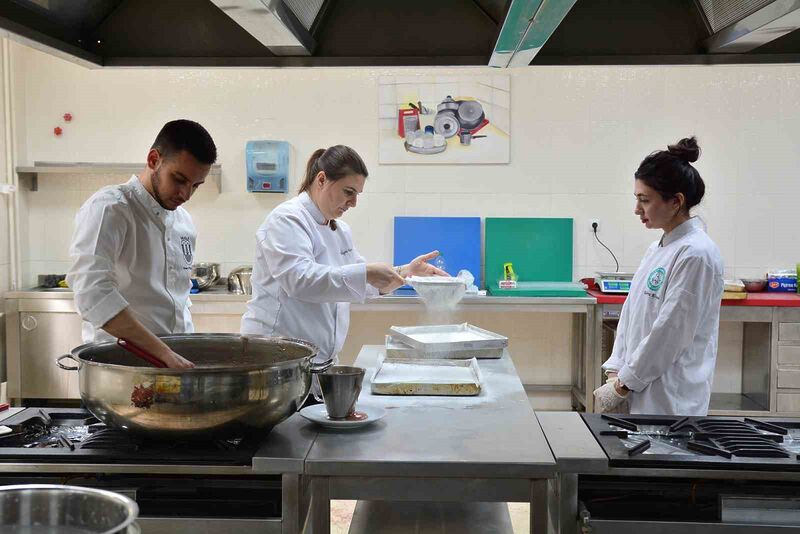 Balıkesir’de Gastronomi ve Mutfak Sanatları Bölümü ile Gastronomi Topluluğu iş