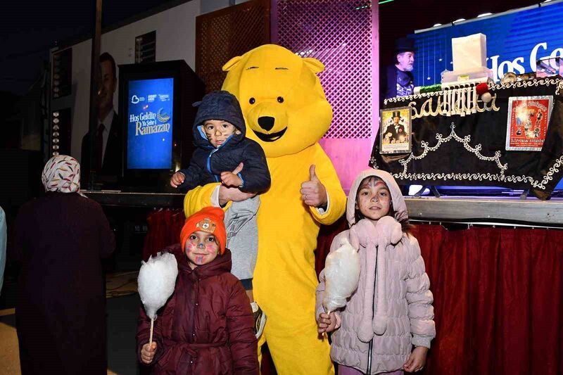Ramazan ayının bereketini Balıkesir’in 20 ilçesinde yaşatan Balıkesir Büyükşehir Belediyesi,