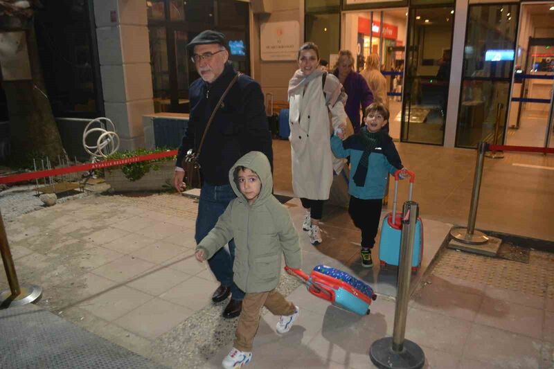 Ramazan Bayramı tatilini Yunanistan’ın Midilli Adası’nda geçiren Türk tatilciler, adada