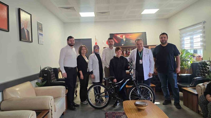 Balıkesir Devlet Hastanesi’ndeki “Dilek ve Şikayet Kutusu”, bu kez alışılagelmiş