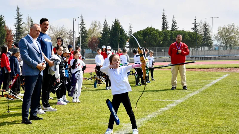 23 Nisan Ulusal Egemenlik ve Çocuk Bayramı, Balıkesir'de düzenlenen 12