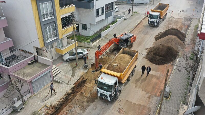 BASKİ, Balıkesir Toygar Mahallesi'nde eskiyen içme suyu hattını yeniledi. Başkan