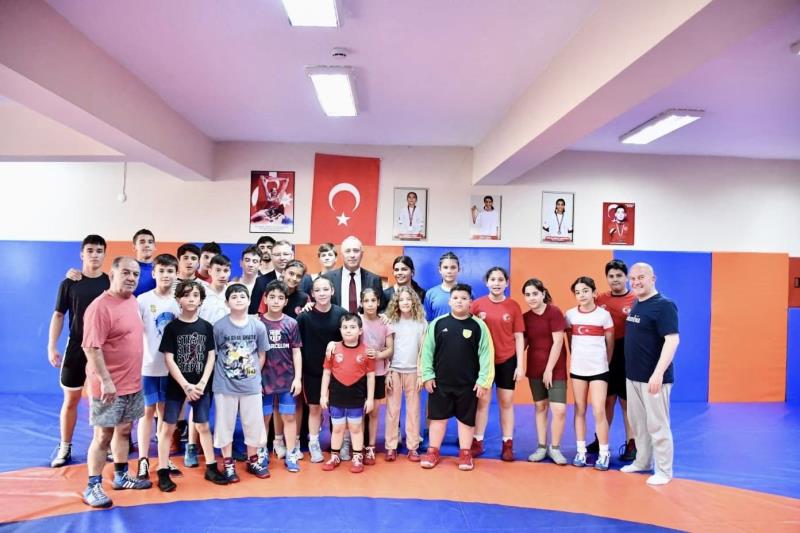 Balıkesir Gençlik ve Spor İl Müdürü Adem Özalp, Körfez bölgesinde