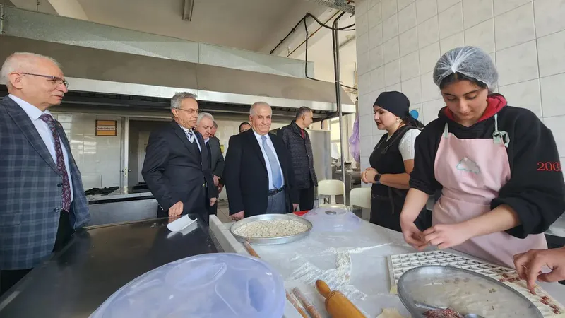 İl Millî Eğitim Müdürü Selehattin Kal, Balıkesir Borsa İstanbul Mesleki