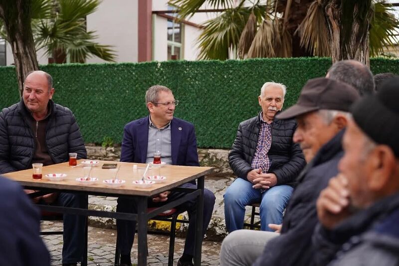 Balıkesir’in Ayvalık ilçesinde; Belediye Başkanı Mesut Ergin, Altınova Mahallesi’nde gerçekleştirdiği