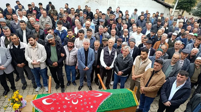 Ankara'da meydana gelen trafik kazasında 26 yaşındaki hamile Sultan Kuduş