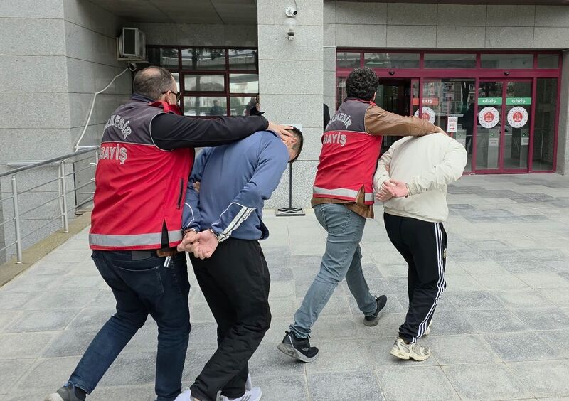 Balıkesir’de yemek yerken kurşunların hedefi olan araştırma görevlisinin ölümüne ilişkin