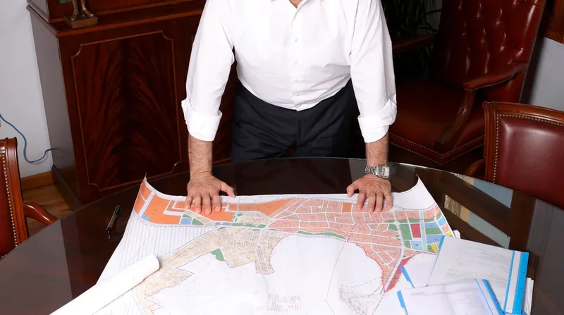 Ayvalık Belediyesi, Yeni Mahalle'de Sosyal Yaşam Merkezi projesini başlattı. Çocuk