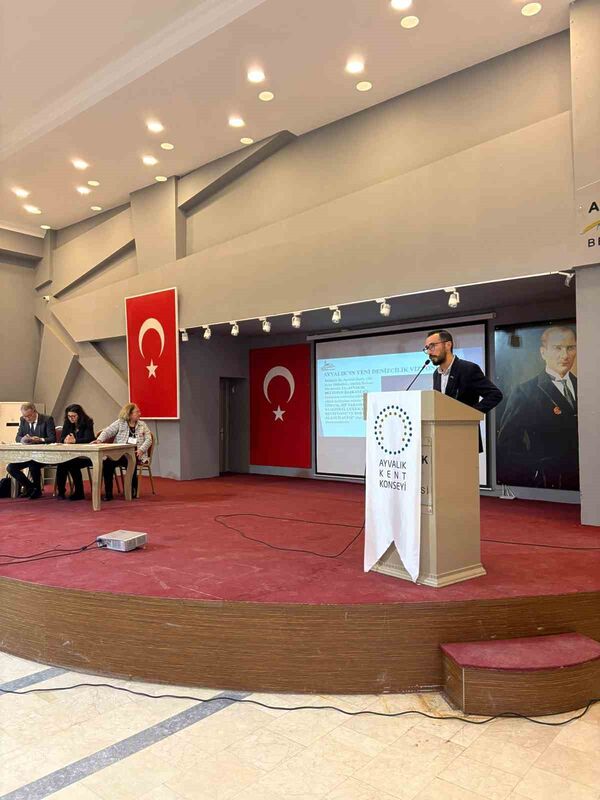 Balıkesir’in Ayvalık ilçesinde; Ayvalık Belediyesi’nin 150 Evler Mahallesi Çekek Yeri