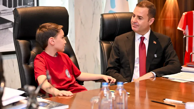 Balıkesir Büyükşehir Belediye Başkanı Ahmet Akın, 23 Nisan Ulusal Egemenlik