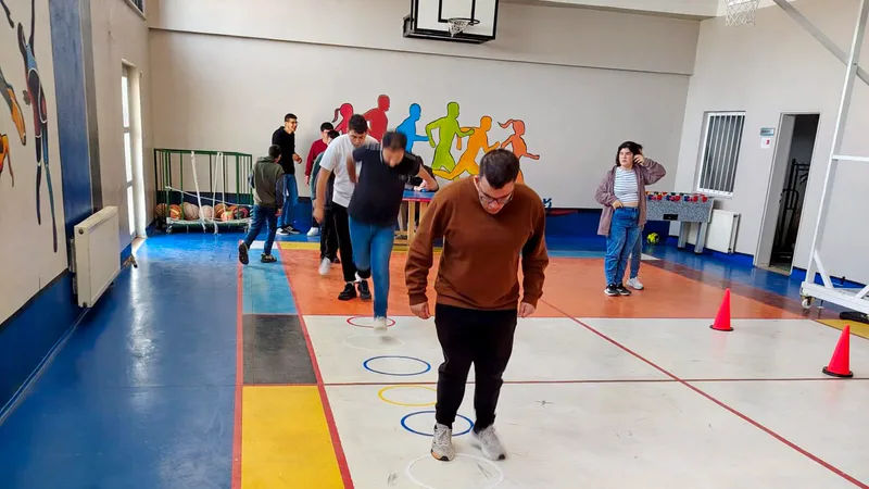 Balıkesir Gençlik ve Spor İl Müdürlüğü'nün 'Mutlu Çarşamba' projesi kapsamında