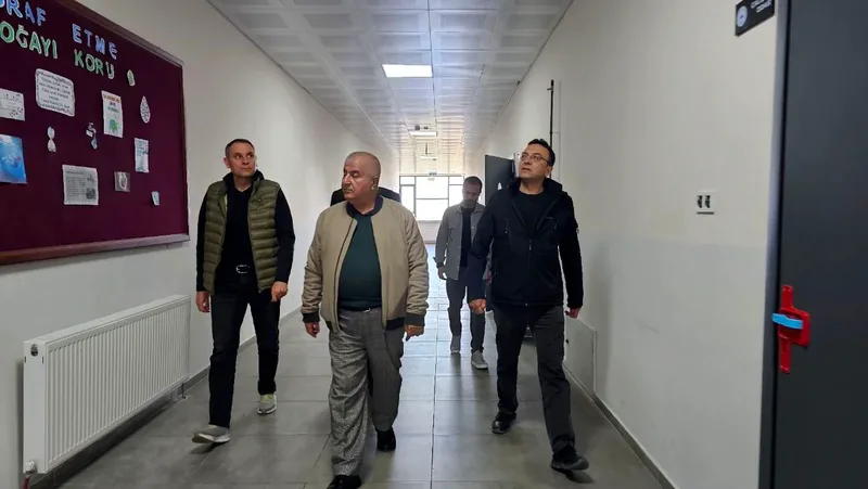 Balıkesir İl Millî Eğitim Müdürü Selehattin Kal, Bandırma ve Erdek'te