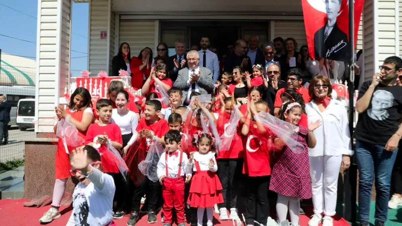 Edremit Belediyesi, 23 Nisan Ulusal Egemenlik ve Çocuk Bayramı için