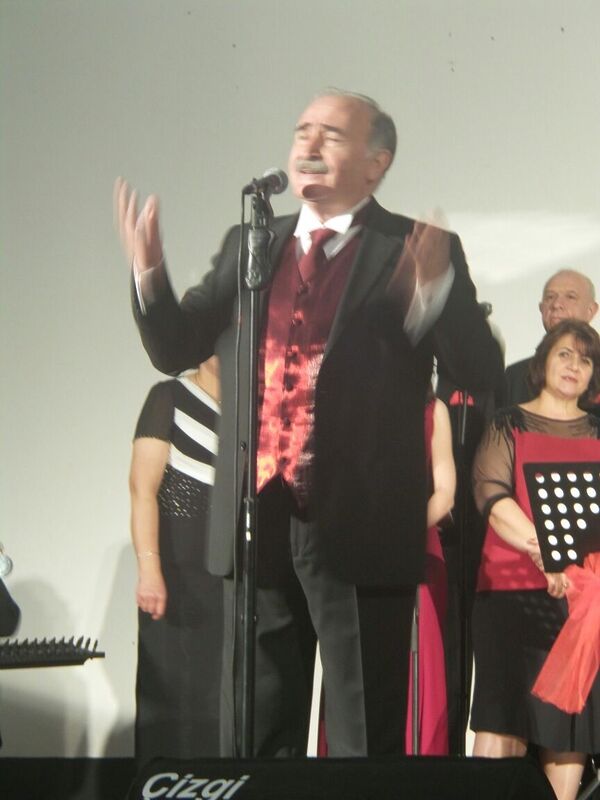 Balıkesir’in Edremit ilçesinde, Edremit Türk Müziği Konservatuvarı Derneği tarafından düzenlenen