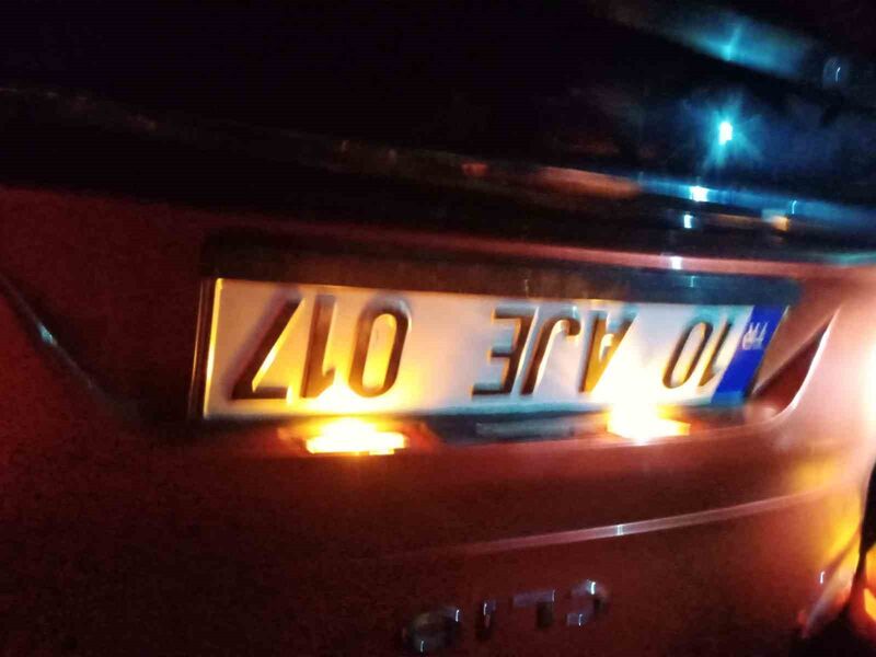 Balıkesir’in Manyas ilçesinde meydana gelen tek taraflı trafik kazasında sürücü