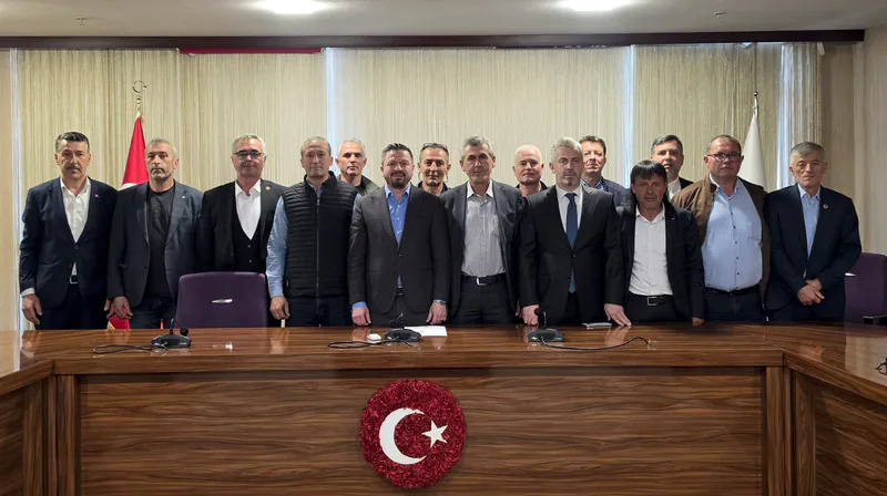 AK Parti Balıkesir İl Başkanı Mehmet Aydemir, Karesi ilçesindeki mahalle