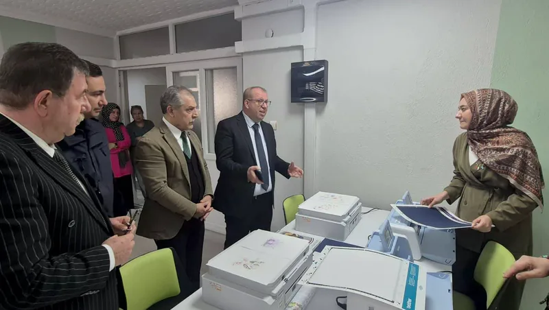 Susurluk Halk Eğitimi Merkezi'nde açılan Dijital Eğitim, Tasarım ve Üretim