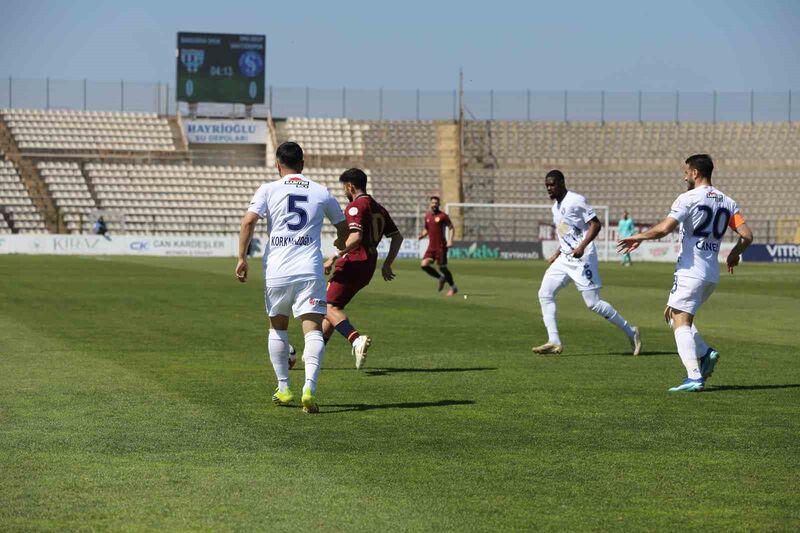 Trendyol 1. Lig’in 34. haftasında Bandırmaspor, evinde Sarıyer ile golsüz