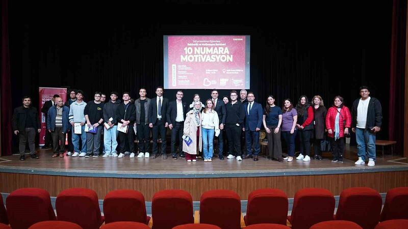Balıkesir Büyükşehir Belediyesi, YKS’ye hazırlanan öğrencilere yönelik “10 Numara Motivasyon”