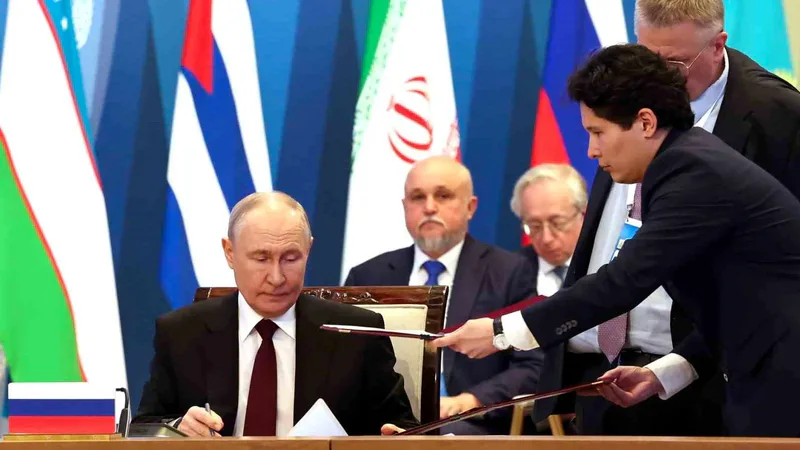 Avrasya Ekonomik Birliği liderleri, Kazakistan'ın başkenti Astana'da bir araya geldi.