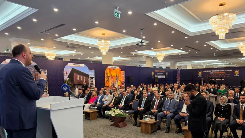 AK Parti Genel Başkan Yardımcısı Ahmet Büyükgümüş, Balıkesir'deki Mahalle Başkanları