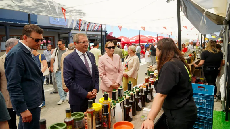 İkinci Uluslararası Ayvalık GastroFest başladı. Ünlü şefler ve gastronomi tutkunları