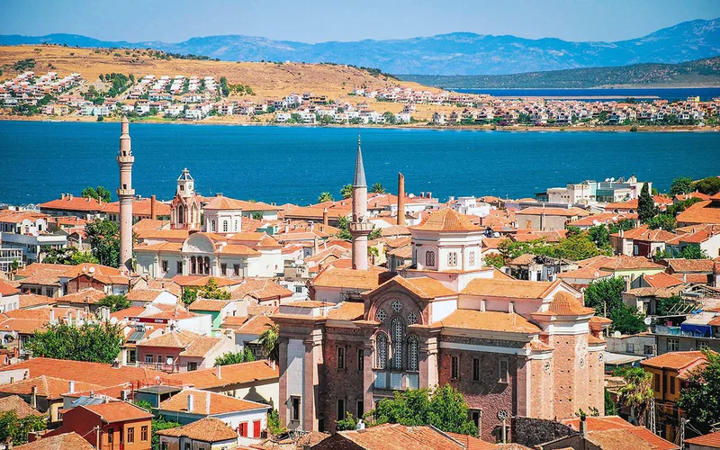 Ayvalık, 9 günlük Kurban Bayramı tatili için tüm hazırlıklarını tamamladı.
