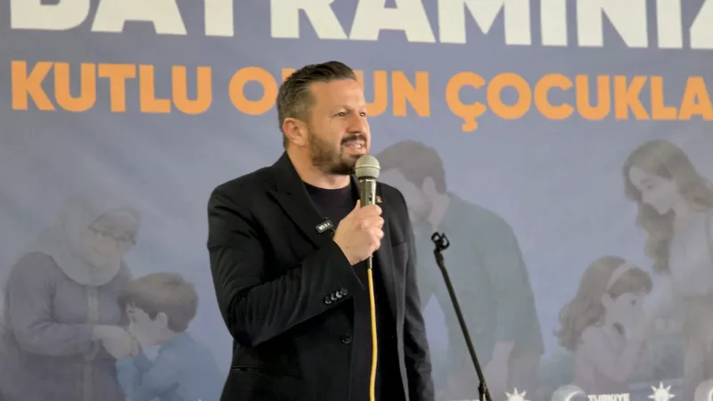 AK Parti Balıkesir İl Başkanlığı, bayram öncesi yüzlerce çocuğun katılımıyla
