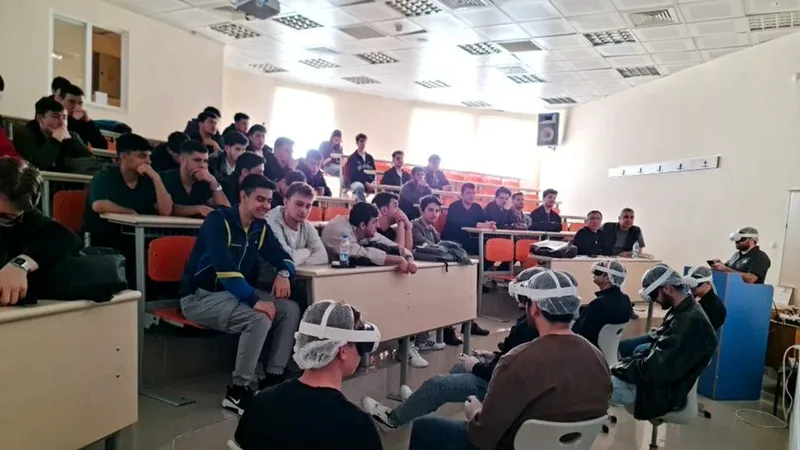 Balıkesir Üniversitesi, enerji sektörünün geleceğini şekillendiren XR teknolojilerini öğrencileriyle buluşturdu.
