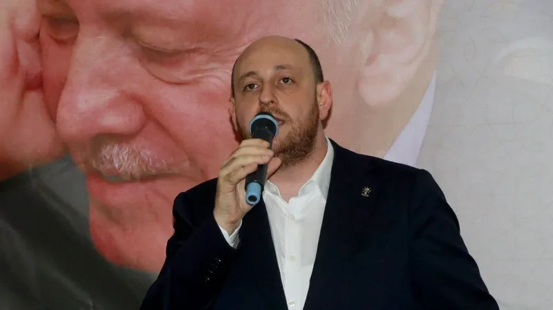AK Parti Genel Başkan Yardımcısı Ahmet Büyükgümüş, Yalova'da yaptığı konuşmada