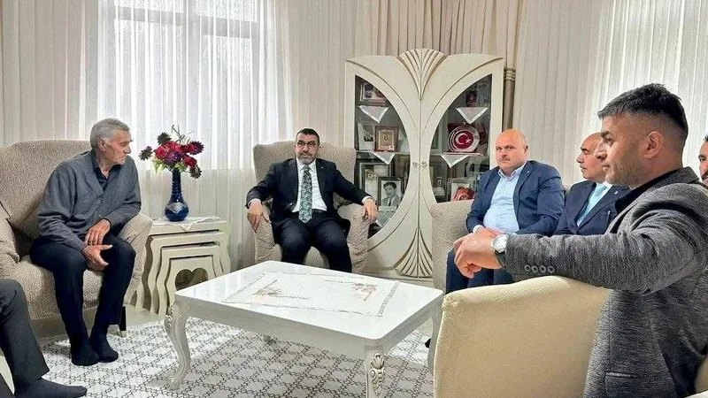 AK Parti Kars Milletvekili Adem Çalkın, Kurban Bayramı dolayısıyla Arpaçay'daki
