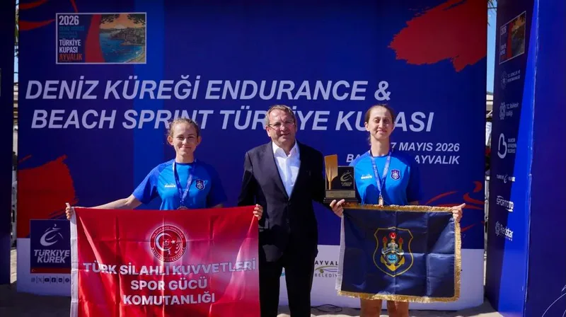 Ayvalık'ta düzenlenen Deniz Küreği Endurance ve Beach Sprint Türkiye Kupası