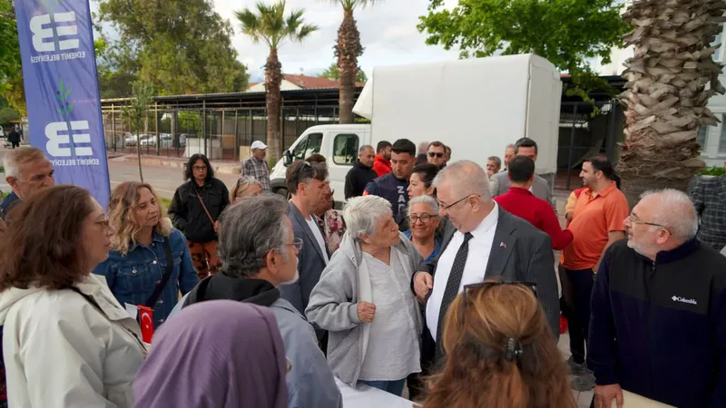 Edremit Belediye Başkanı Mehmet Ertaş, katılımcı yerel yönetim anlayışıyla dokuz