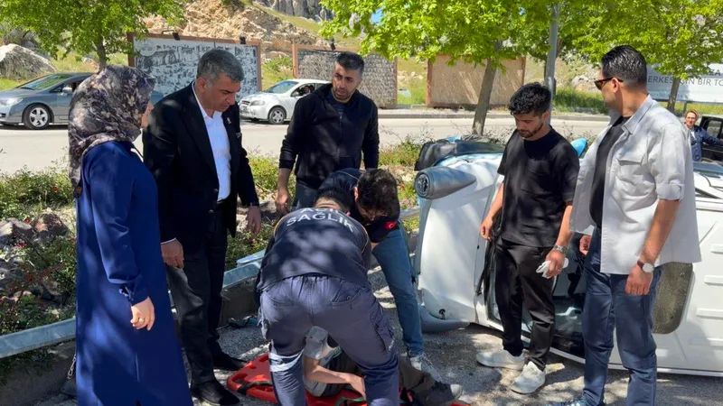 Elazığ'ın Harput ilçesinde elektrikli aracın devrildiği kazada bir çocuk yaralandı.