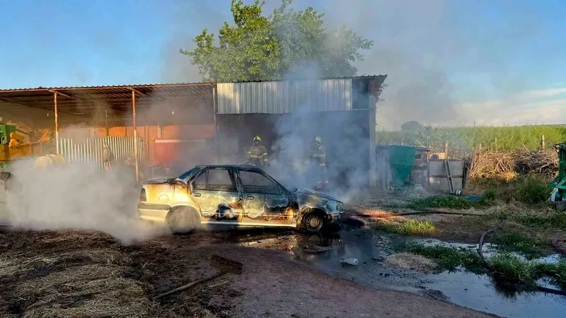 Balıkesir'in Gönen ilçesinde plakası 10 ACN 257 olan araç, bilinmeyen