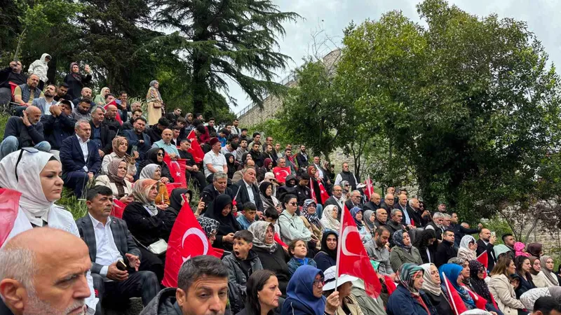 AK Parti İstanbul İl Başkanlığı, Rumeli Hisarı Fetih Mescidi'nde düzenlenen