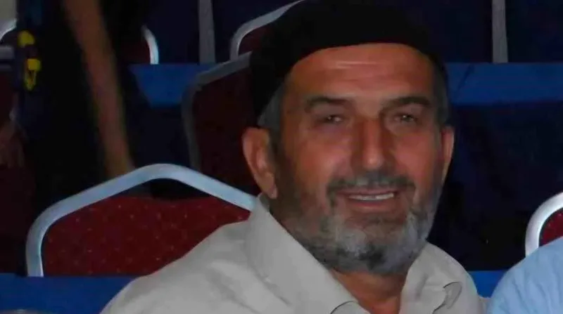 Elbistan'da 70 yaşındaki yaya Minnet Taş, yolun karşısına geçmeye çalışırken