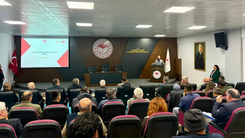 Balıkesir'de KKYDP 17. Etap kapsamında tarımsal yatırımlara hibe desteği sunuluyor.
