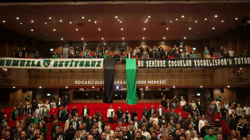 Kocaelispor'da seçimli mali genel kurul başladı. Kongrede kulübün 467 milyon