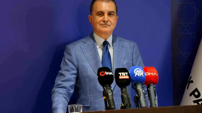 AK Parti Sözcüsü Ömer Çelik, Adana'da düzenlediği basın toplantısında CHP