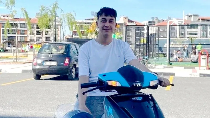 Manisa'nın Salihli ilçesinde ehliyetsiz 15 yaşındaki ortaokul öğrencisinin kullandığı motosikletin