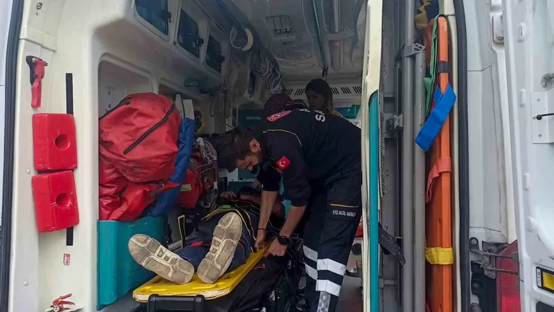 Konya'nın Seydişehir ilçesinde otomobil ile motosikletin çarpışması sonucu meydana gelen