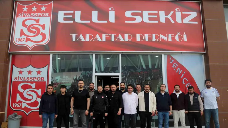 Elli Sekiz Taraftar Derneği, Sivasspor'da başkan adayı çıkmamasının ardından şehrin