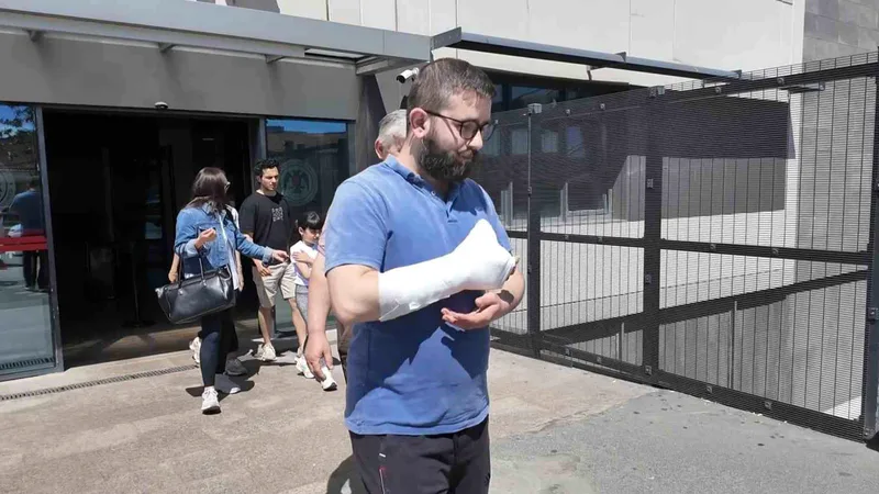 Kurban Bayramı'nda kurban kesimi sırasında yaralanan vatandaşlar hastanelere akın etti.
