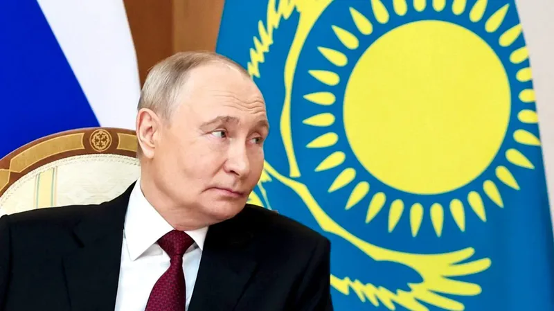Kazakistan Cumhurbaşkanı Tokayev, Rusya Devlet Başkanı Putin ile Astana'da bir