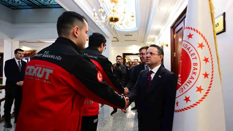 Adalet Bakanı Akın Gürlek, Kurban Bayramı sonrası ilk mesai gününde